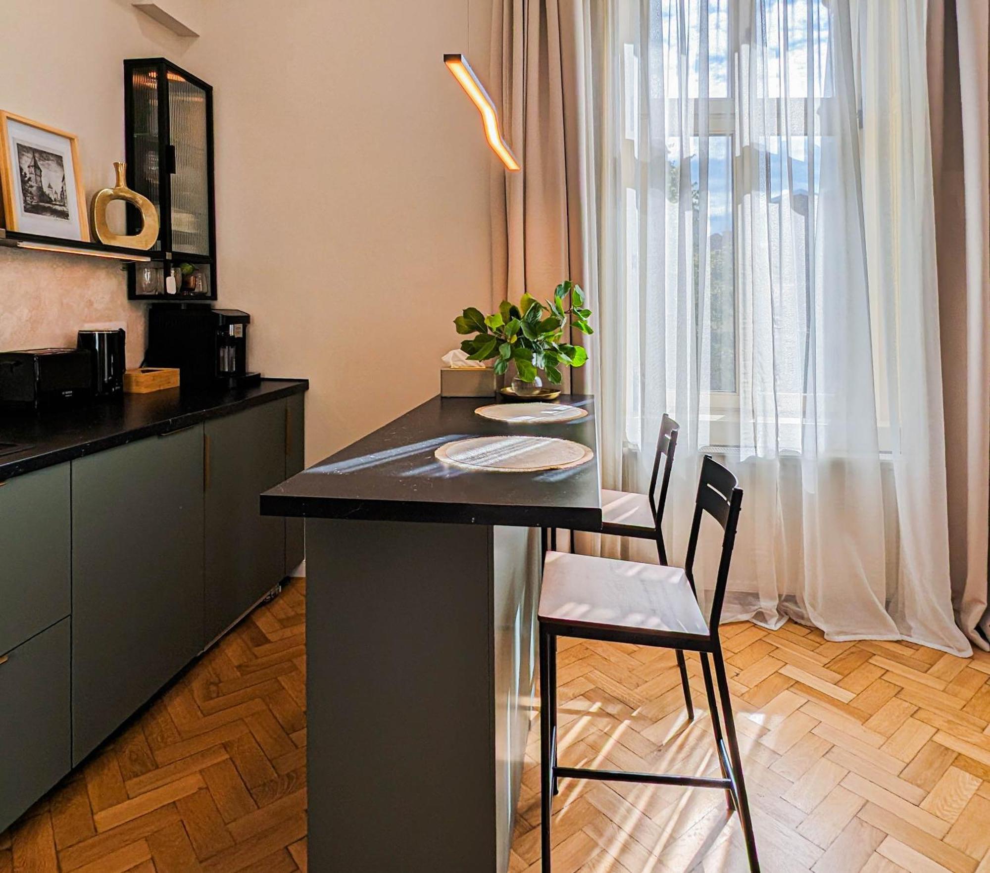 Apartment In Historic Center, Quiet Area, Ac Sibiu Exterior photo