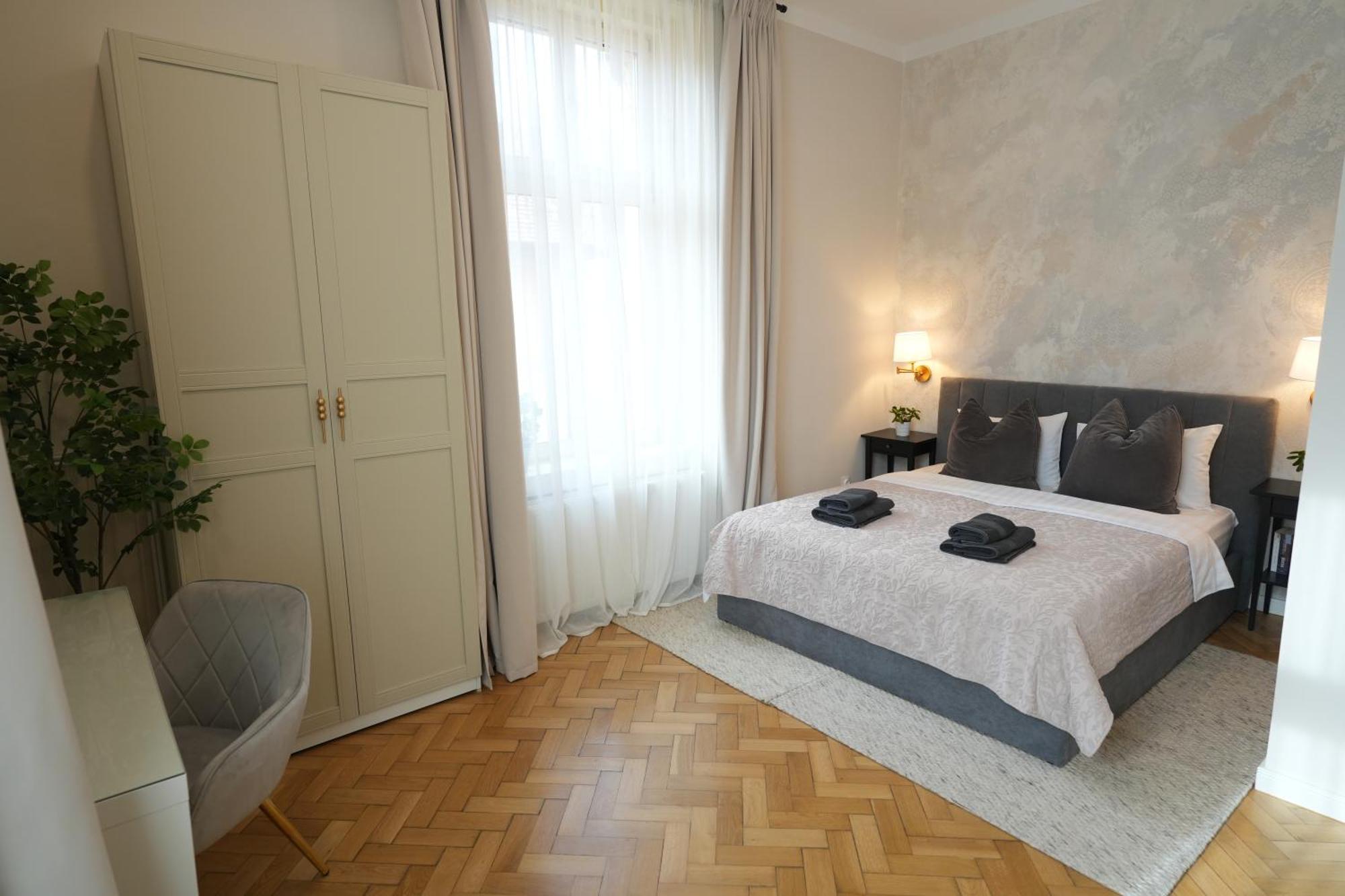 Apartment In Historic Center, Quiet Area, Ac Sibiu Exterior photo